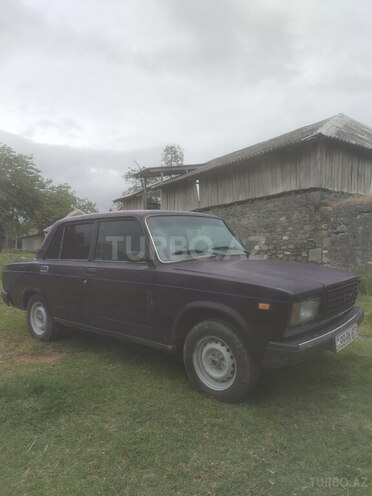 LADA (VAZ) 2107-2