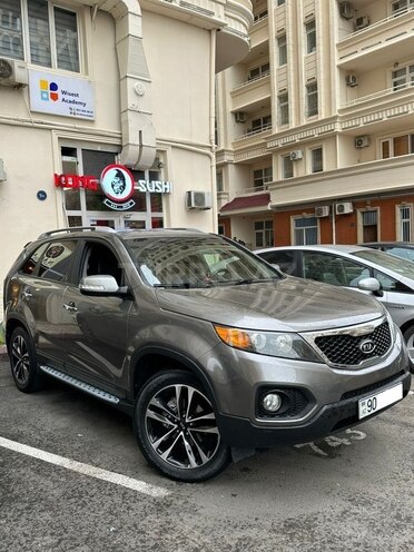Kia Sorento-2