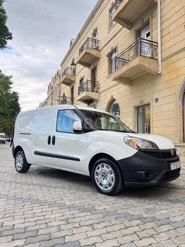 Fiat Doblo-2