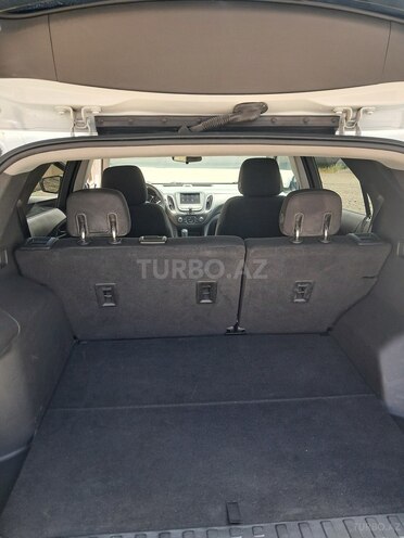 Chevrolet Equinox-7