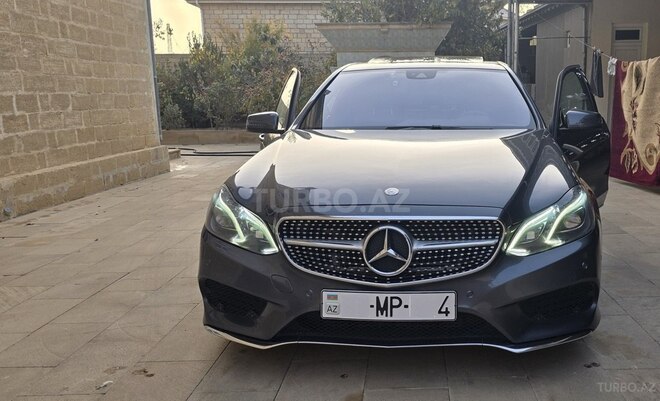 Mercedes E 220-3