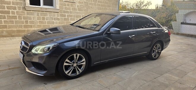 Mercedes E 220-5