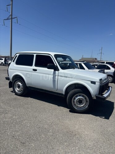 LADA (VAZ) Niva-2