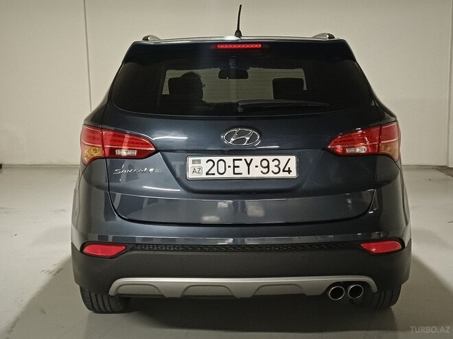Hyundai Santa Fe-9