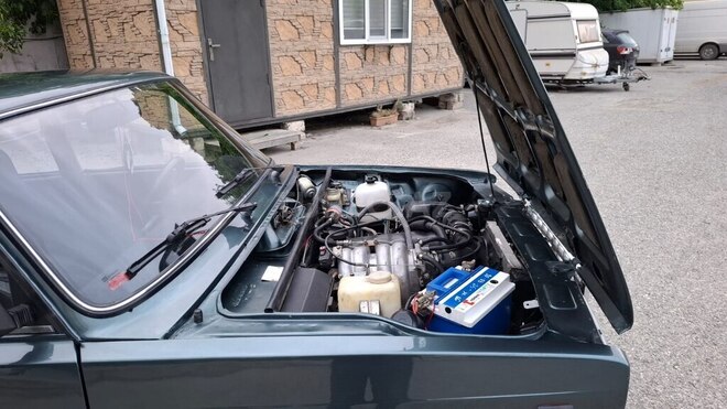 LADA (VAZ) 2107-4