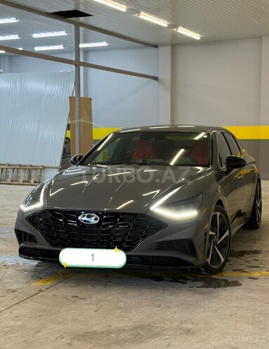 Hyundai Sonata-1