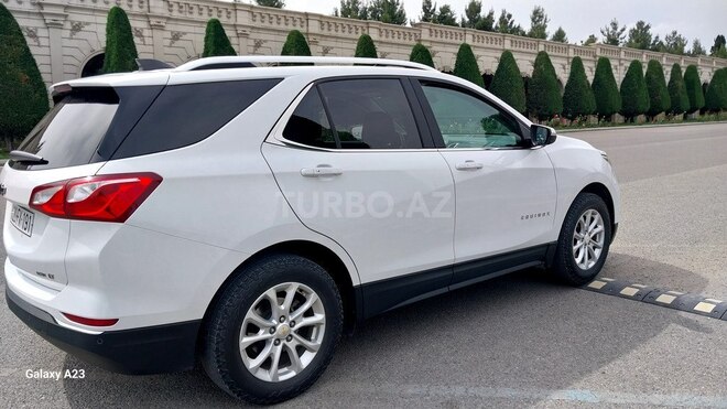 Chevrolet Equinox-5