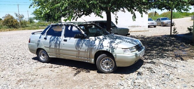 LADA (VAZ) 2110-2