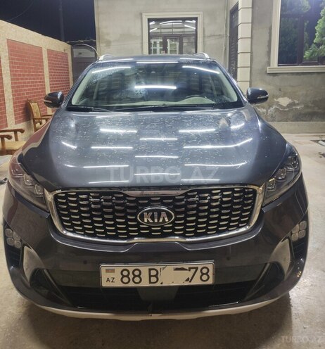 Kia Sorento-1