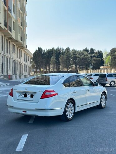 Nissan Teana-8