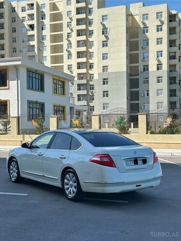 Nissan Teana-7