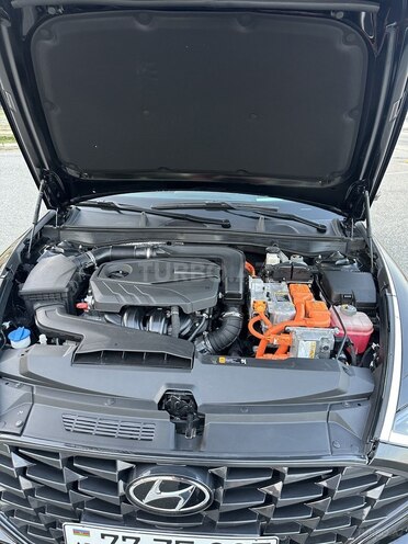 Hyundai Sonata-14