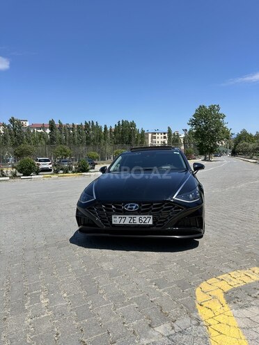 Hyundai Sonata-1