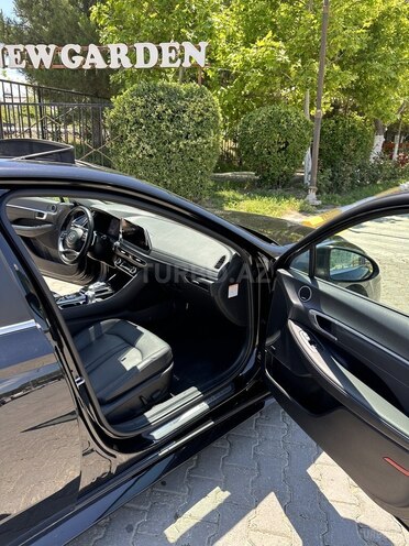 Hyundai Sonata-10