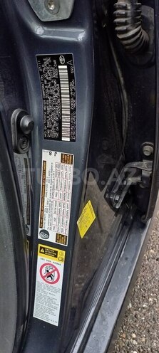 Toyota Prius-12
