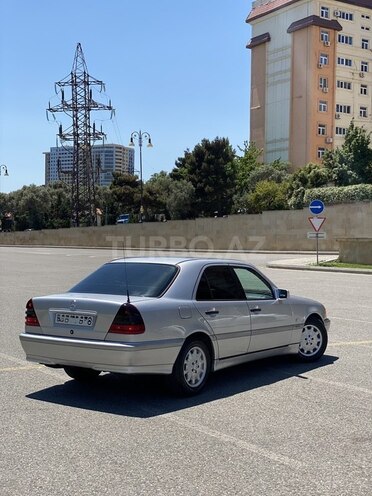 Mercedes C 180-5