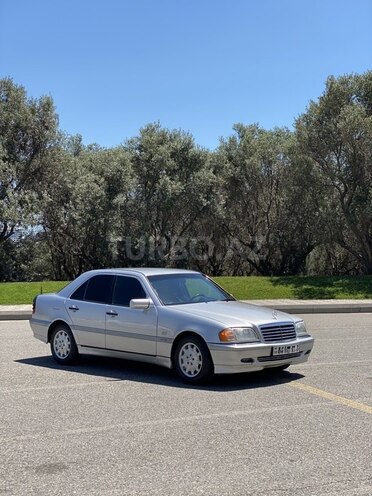 Mercedes C 180-3