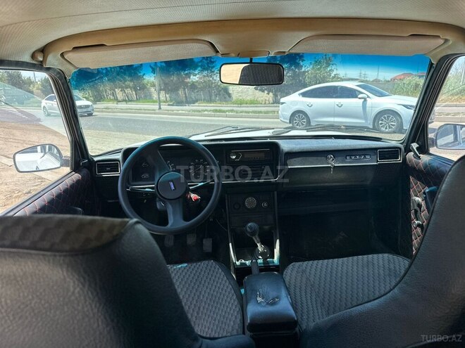 LADA (VAZ) 2107-8