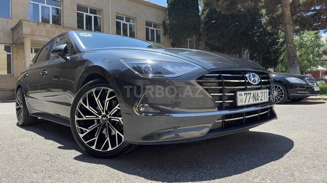Hyundai Sonata-3