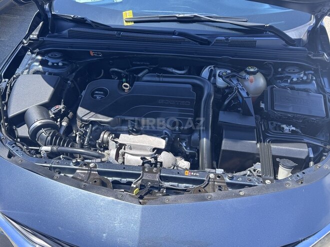 Chevrolet Malibu-5