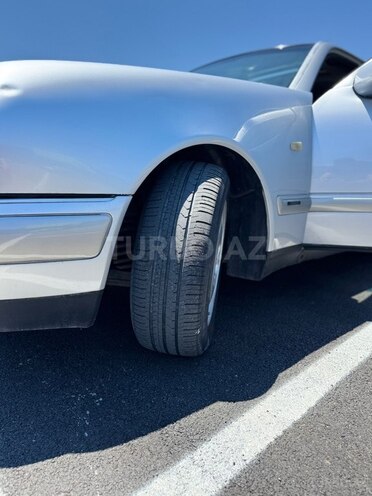 Mercedes E 240-7
