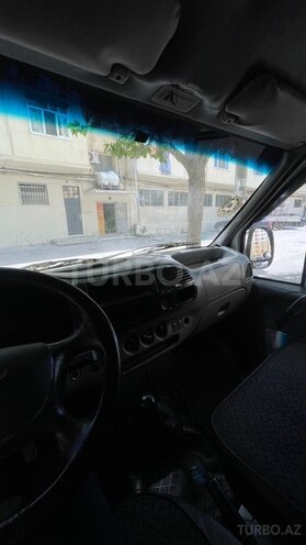 Ford Transit-11