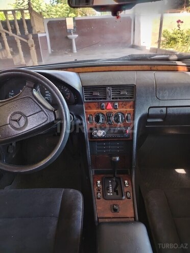 Mercedes C 180-3