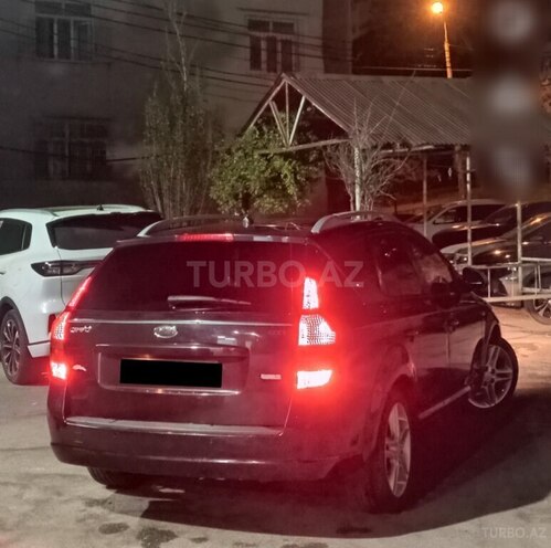 Kia Ceed SW-2