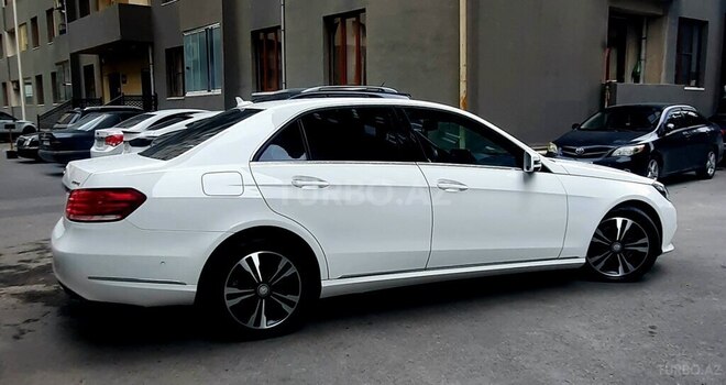 Mercedes E 220-7
