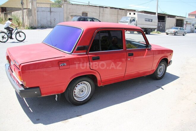 LADA (VAZ) 2107 2005, 185,000 km - 1.6 л - Bakı