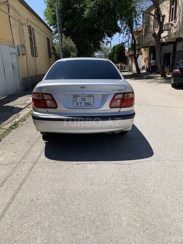 Nissan Sunny-2