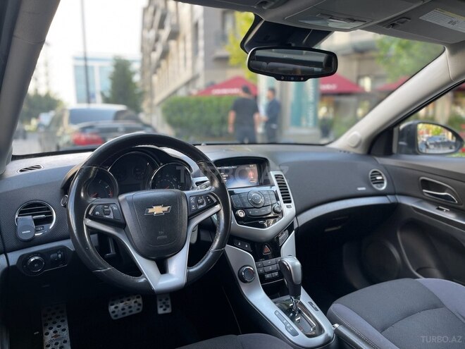 Chevrolet Cruze-9