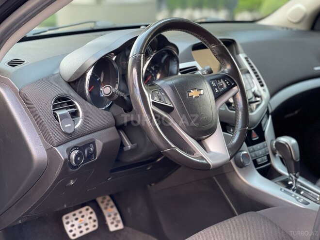 Chevrolet Cruze-7