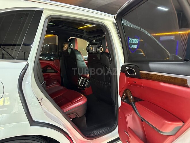 Porsche Cayenne Turbo S 2013, 80,500 km - 4.8 l - Bakı