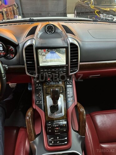 Porsche Cayenne Turbo S 2013, 80,500 km - 4.8 l - Bakı