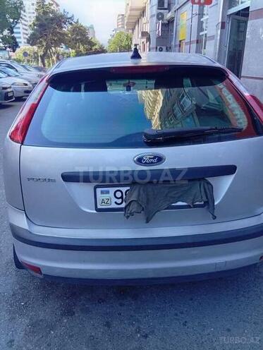 Ford Focus-2