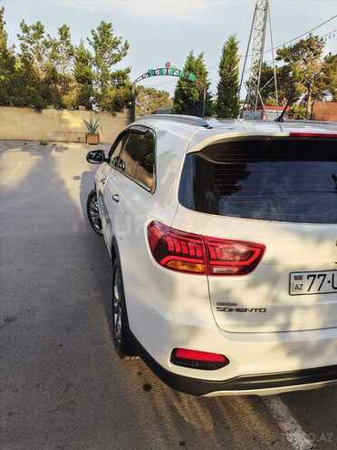 Kia Sorento-9