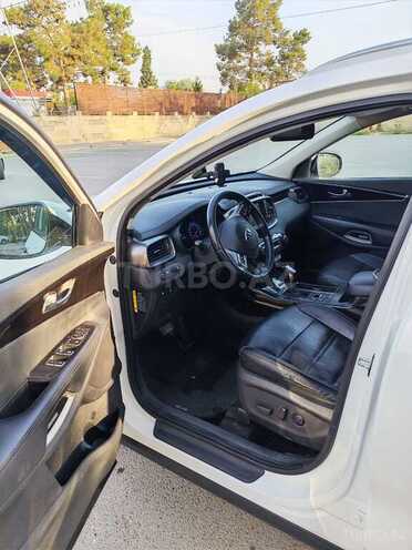 Kia Sorento-12