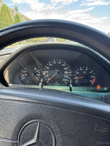 Mercedes C 200-8