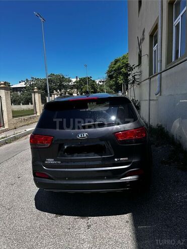 Kia Sorento-2