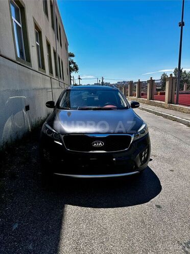 Kia Sorento-1