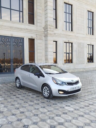 Kia Rio-3