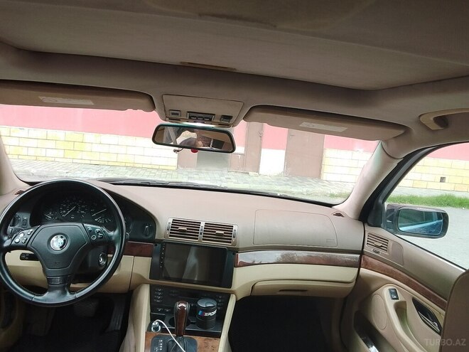 BMW 525-2