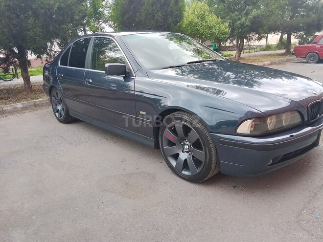 BMW 525-8
