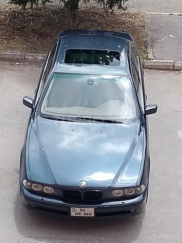 BMW 525-10