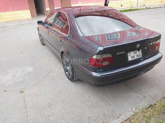 BMW 525-9