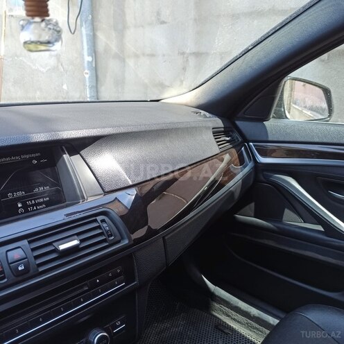 BMW 528-10
