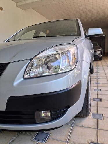 Kia Rio-9