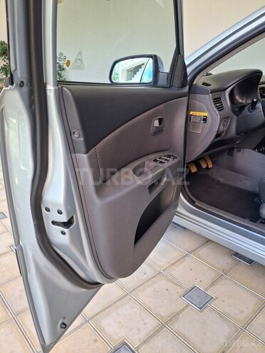 Kia Rio-13