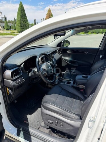 Kia Sorento-7